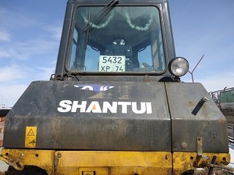 Бульдозер SHANTUI SD16
